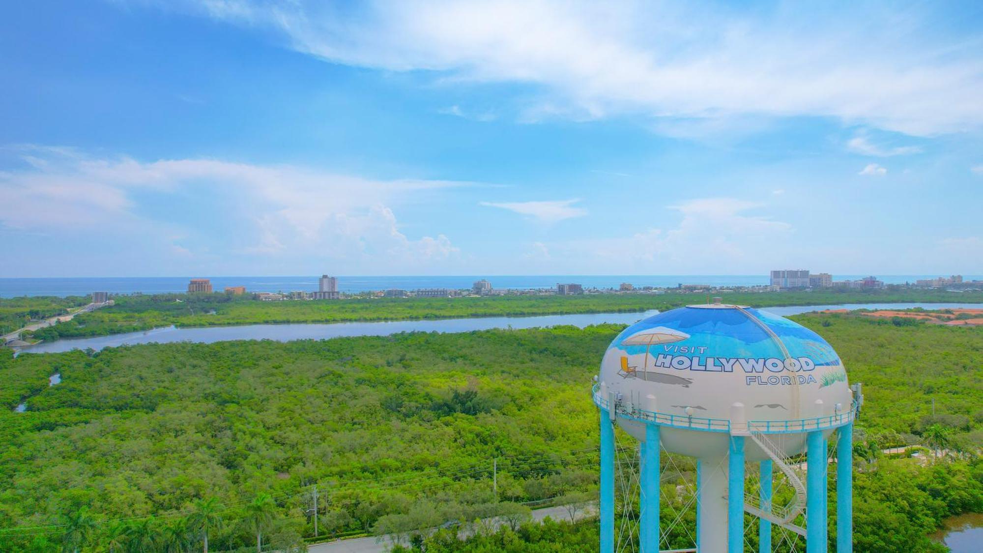 Ch Luxury Condos & Studios On The Beach ハリウッド エクステリア 写真