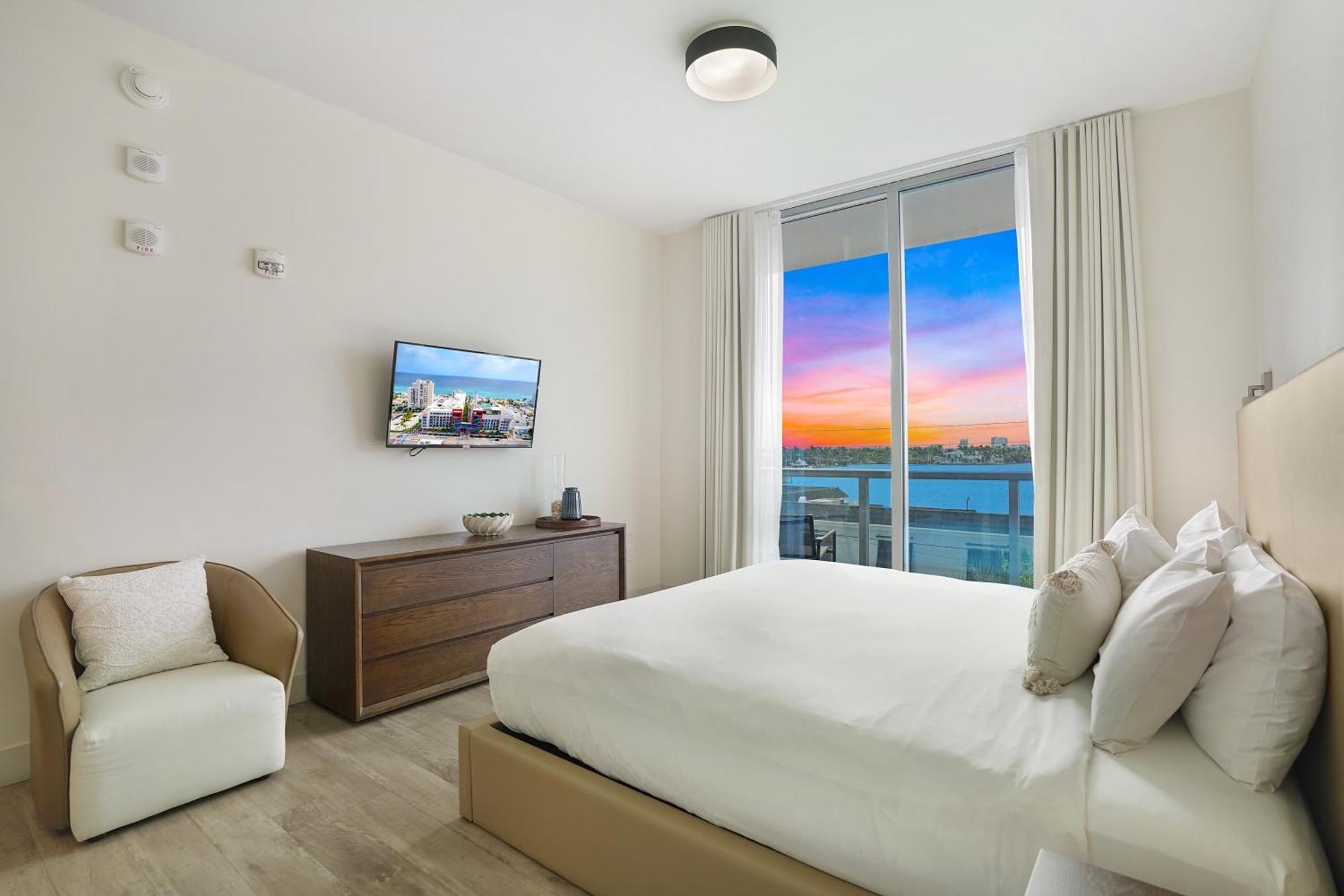 Ch Luxury Condos & Studios On The Beach ハリウッド 部屋 写真
