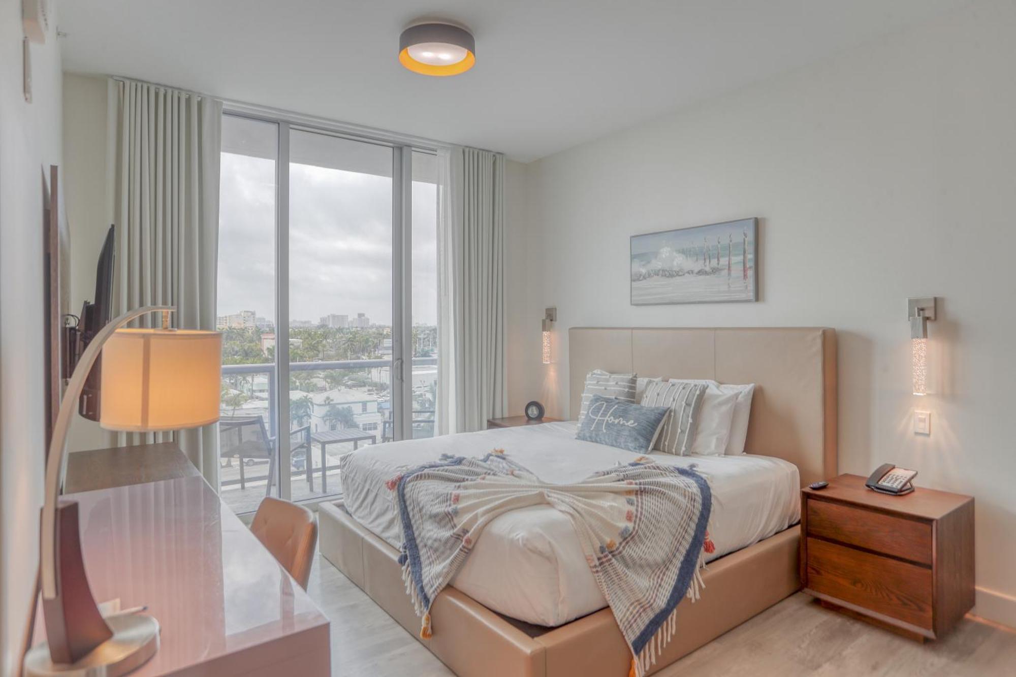 Ch Luxury Condos & Studios On The Beach ハリウッド エクステリア 写真